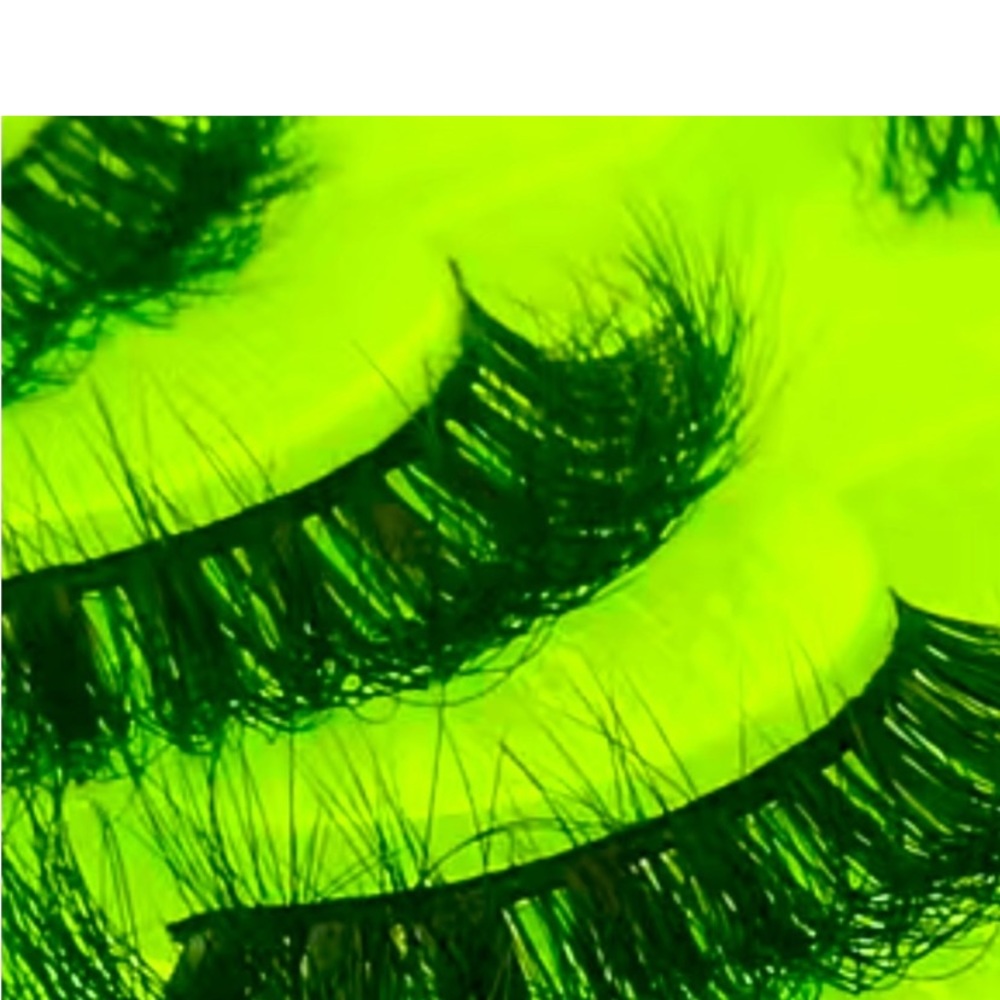 whispy eyelashes - Picture 6 of 6